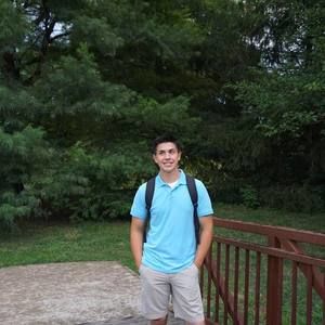 Meet your Posher, Cesar